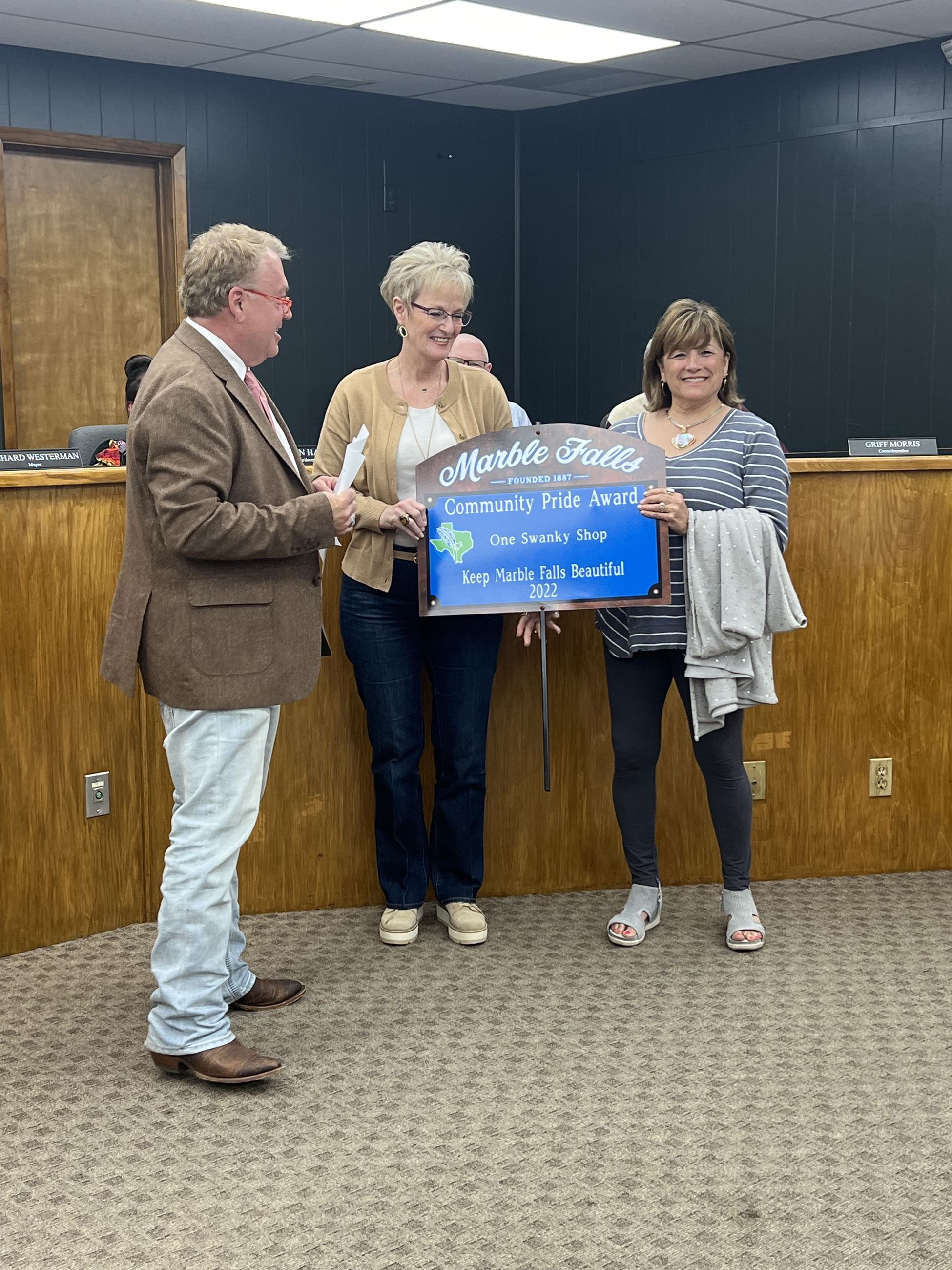 One Swanky Shop_2022